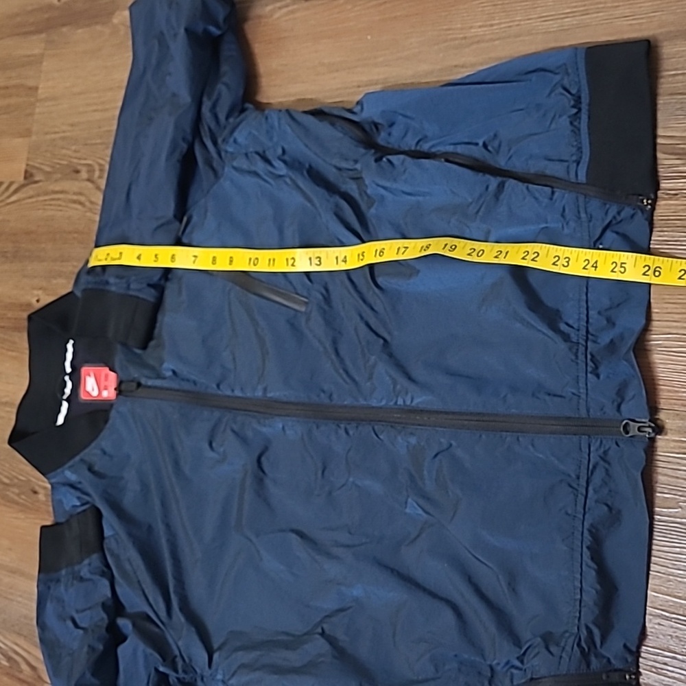 Nike Men's Blue Jacket used perfect condition. - Picture 10 of 14